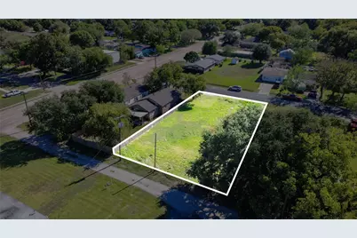 2110 4th Avenue North Avenue N, Texas City, TX 77590 - Photo 6