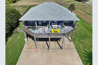 205 Padre Island, Crystal Beach, TX 77650 - Photo 40