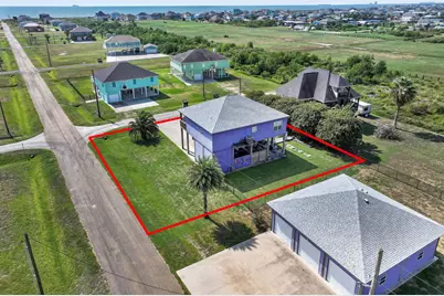 205 Padre Island, Crystal Beach, TX 77650 - Photo 6
