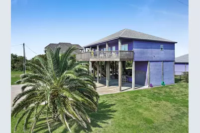 205 Padre Island, Crystal Beach, TX 77650 - Photo 8