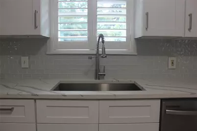 25723 Glen Loch Drive, Spring, TX 77380 - Photo 14