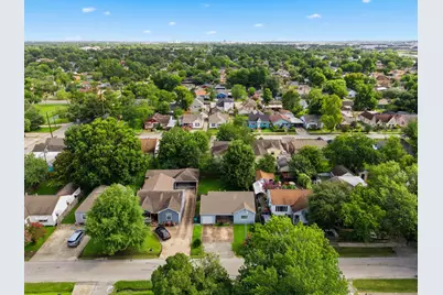 7717 Scanlock Street, Houston, TX 77012 - Photo 34