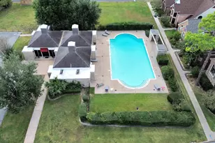 18209 Vinland Dr, Houston, TX 77058 - Photo 32