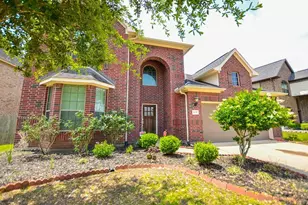6638 Miller Shadow Ln, Sugar Land, TX 77479 - Photo 2