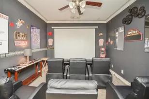 6638 Miller Shadow Ln, Sugar Land, TX 77479 - Photo 18