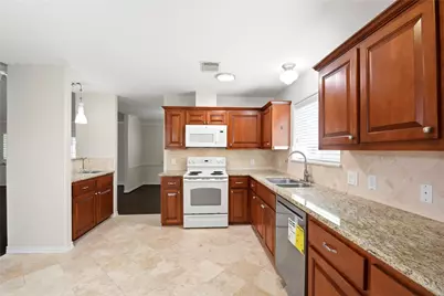 1702 Fantasy Woods Drive, Houston, TX 77094 - Photo 14