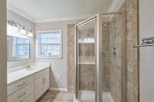 726 E 26th St, Houston, TX 77009 - Photo 30