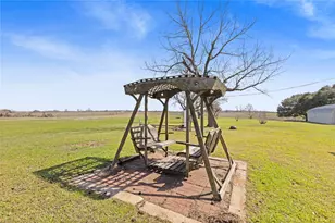 18218 Buck Rd, Washington, TX 77880 - Photo 26