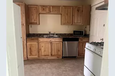 1519 W 8th Street, Freeport, TX 77541 - Photo 2