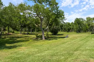 1851 County Rd 297, Sargent, TX 77414 - Photo 42