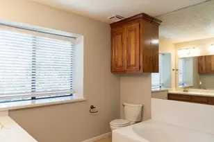2118 Waterfall Dr, Missouri City, TX 77489 - Photo 16