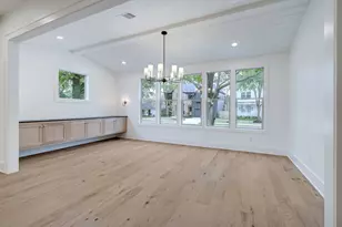 2031 Saxon Dr, Houston, TX 77018 - Photo 4