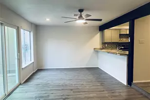 2325 Crescent Park Dr, Houston, TX 77077 - Photo 10