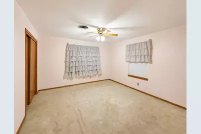 18 Hickory Court, Richwood, TX 77531 - Photo 8