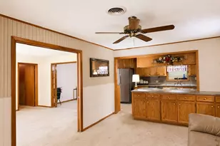 18 Hickory Ct, Richwood, TX 77531 - Photo 4