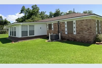 18 Hickory Court, Richwood, TX 77531 - Photo 16