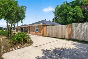 6605 Winton St, Houston, TX 77021 - Photo 4