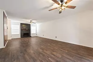 1420 Silverpines Rd, Houston, TX 77062 - Photo 8