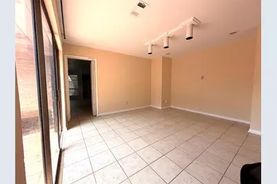 7718 Moondance Lane, Houston, TX 77071 - Photo 8