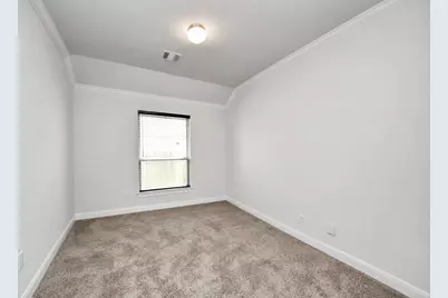 12119 Champions Forest Drive, Mont Belvieu, TX 77535 - Photo 38