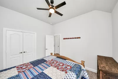 12119 Champions Forest Drive, Mont Belvieu, TX 77535 - Photo 50