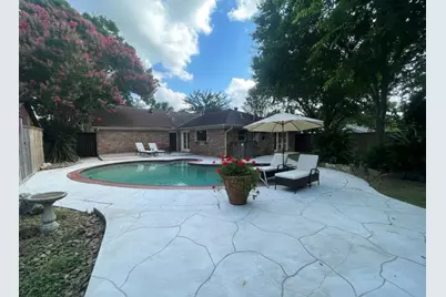 9655 Meadowcroft Drive, Houston, TX 77063 - Photo 1