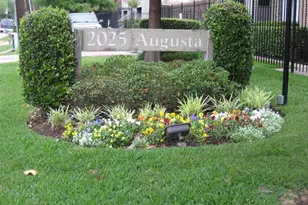 2025 Augusta Dr, Houston, TX 77057 - Photo 26