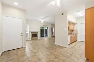 2025 Augusta Dr, Houston, TX 77057 - Photo 18