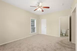 2025 Augusta Dr, Houston, TX 77057 - Photo 22