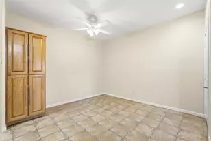 2025 Augusta Dr, Houston, TX 77057 - Photo 16