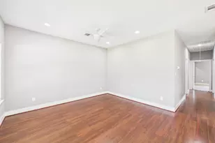 9214 Firnat St, Houston, TX 77016 - Photo 6
