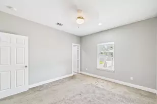 9214 Firnat St, Houston, TX 77016 - Photo 26