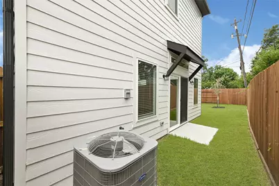 5003 Yesenia Palm Street, Houston, TX 77021 - Photo 24