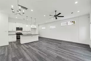 5003 Yesenia Palm St, Houston, TX 77021 - Photo 8