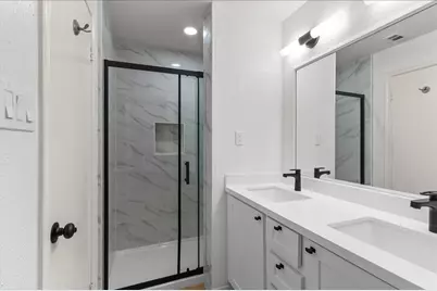 724D Bering Drive #254, Houston, TX 77057 - Photo 18