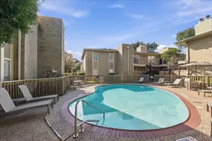 724D Bering Dr, Houston, TX 77057 - Photo 24