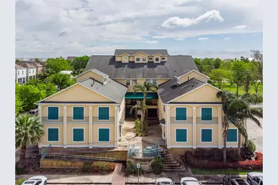 811 Bradford Avenue #5B, Kemah, TX 77565 - Photo 1