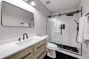 11006 Desert Springs Cir, Houston, TX 77095 - Photo 8