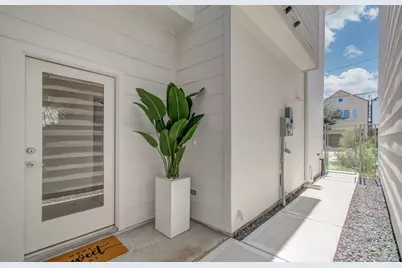 5215 Noble Street #B, Houston, TX 77020 - Photo 6
