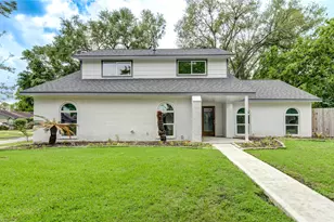 12215 Monticeto Ln, Meadows Place, TX 77477 - Photo 4