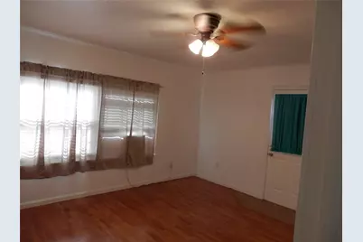 124 17th Street, Dickinson, TX 77539 - Photo 12