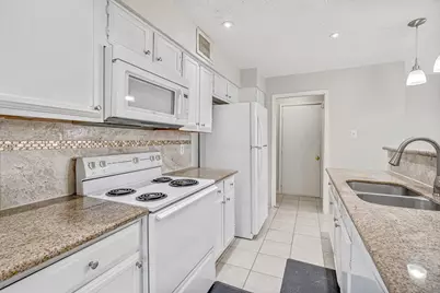 16722 Shrub Oak Drive, Humble, TX 77396 - Photo 8