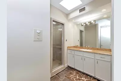 5600 San Felipe Street #4, Houston, TX 77056 - Photo 36