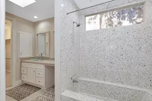 5600 San Felipe St, Houston, TX 77056 - Photo 28