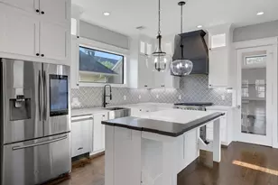 914 Robbie St, Houston, TX 77009 - Photo 16