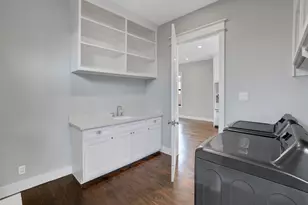 914 Robbie St, Houston, TX 77009 - Photo 22