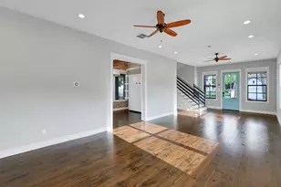 914 Robbie St, Houston, TX 77009 - Photo 12