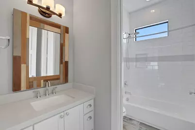 914 Robbie Street, Houston, TX 77009 - Photo 38