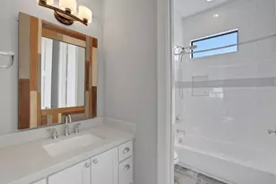 914 Robbie St, Houston, TX 77009 - Photo 38
