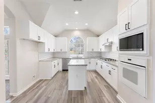 1302 Pine Trail, Tomball, TX 77375 - Photo 20